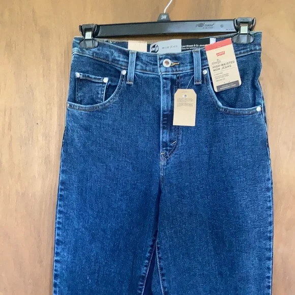Levi’s high waisted mom jean retro denim size 28 X 27 29 X 27 32 X 27 - Picture 10 of 17
